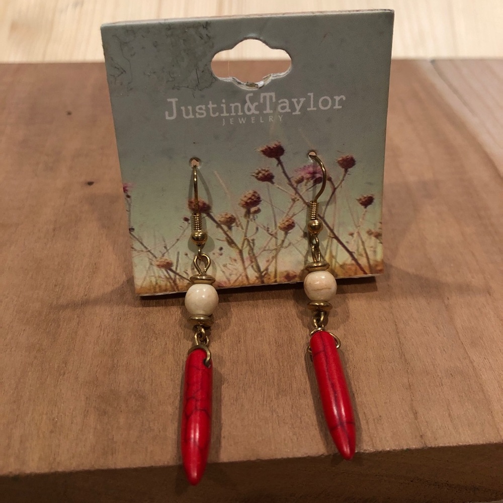 Justin & Taylor Beaded Earring